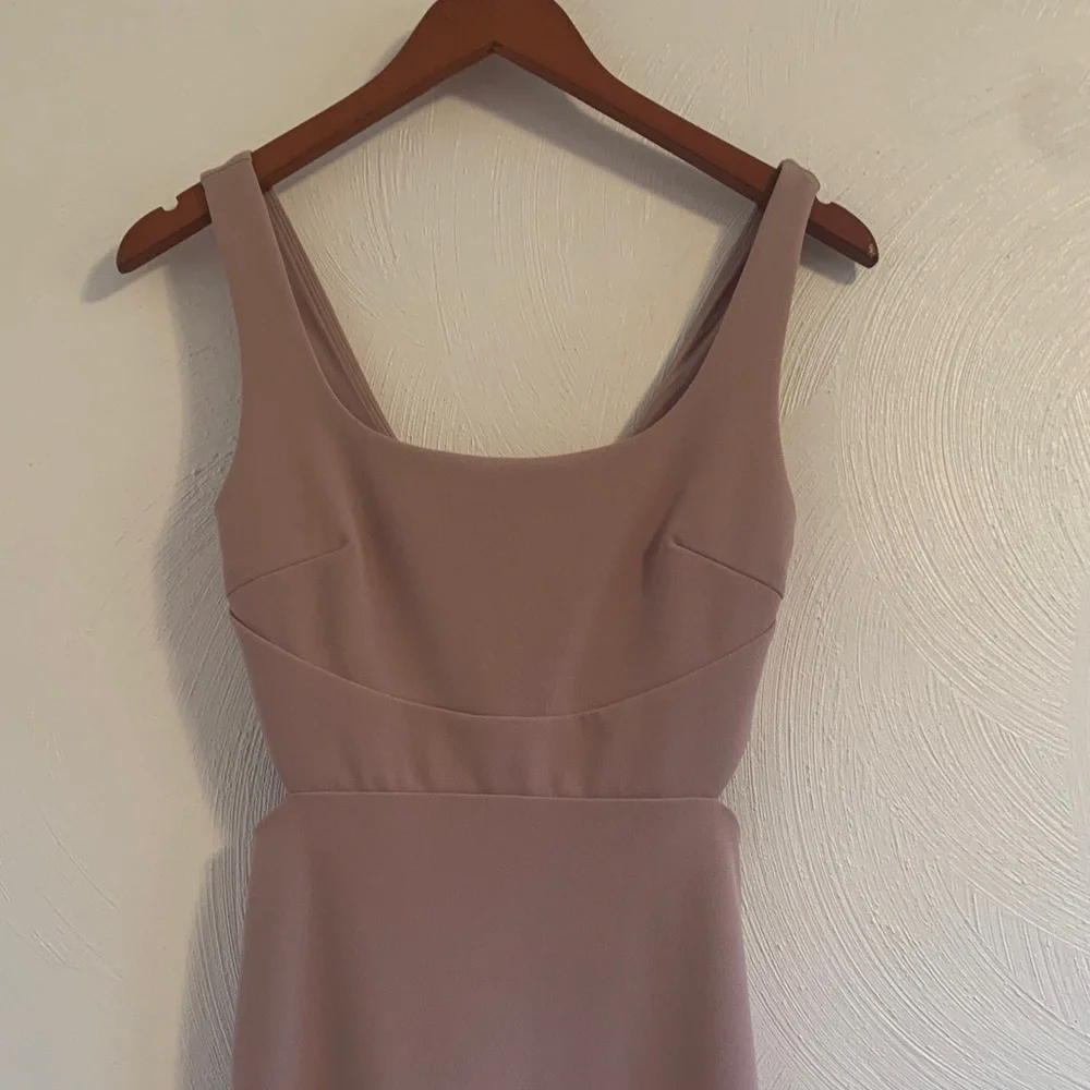 Express Mauve Square-Neck Midi Dress - Picture 4 of 9